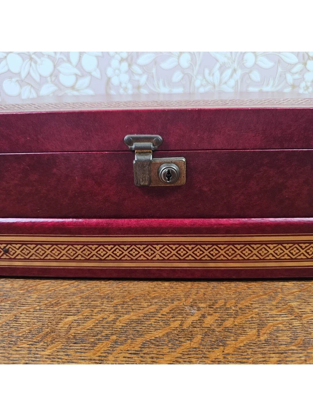 Vintage Mele Jewelry Box Burgundy Gold Tooled 2 Tier Locking Original Key
